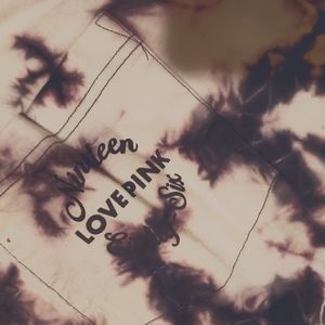 long sleeve pink tee